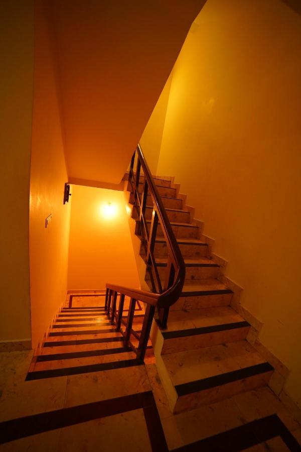מלון מונאר Lumino Dwellings מראה חיצוני תמונה